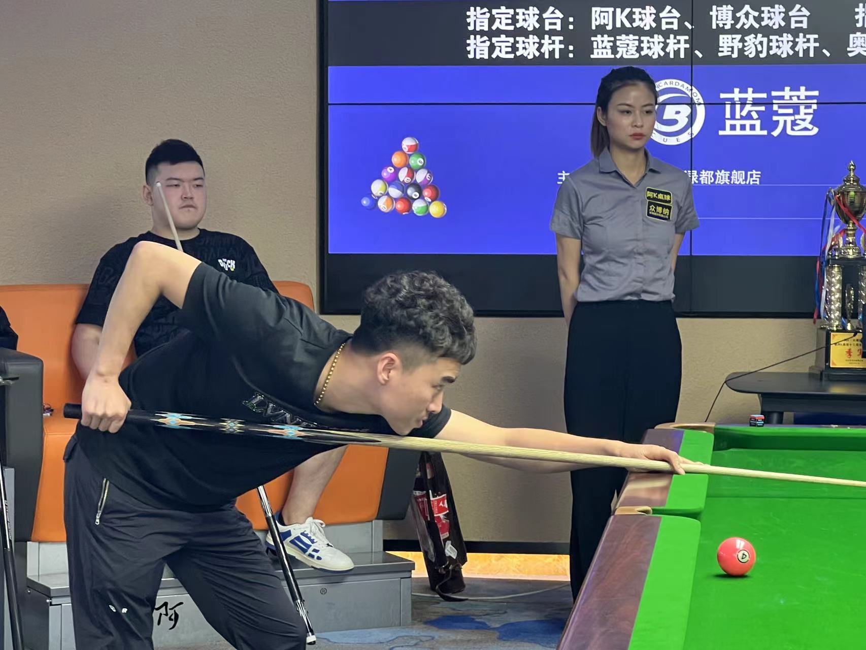 题而引发的 题而引发的